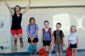 Mom with four kids celebrates back to school 